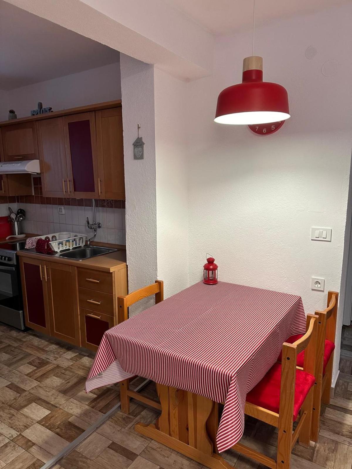 Apartments "Laci" Krk Town Exterior foto